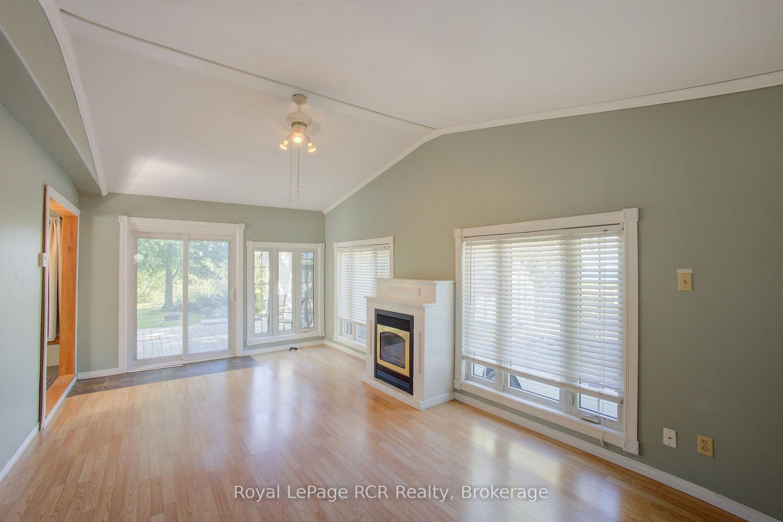 79681 Bluewater Hwy 21 • #3 Maple St • Central Huron, ON photo 5