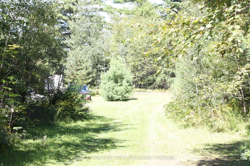 00 East Road