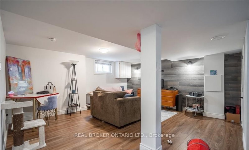 BSMT - 301 Wallace Avenue S