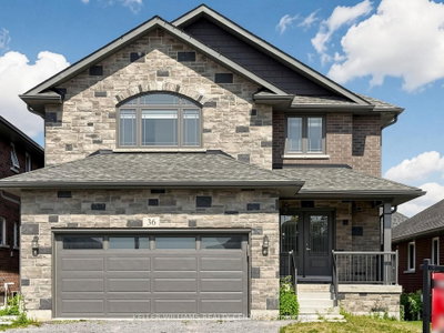 36 York Drive • Peterborough, ON photo 3