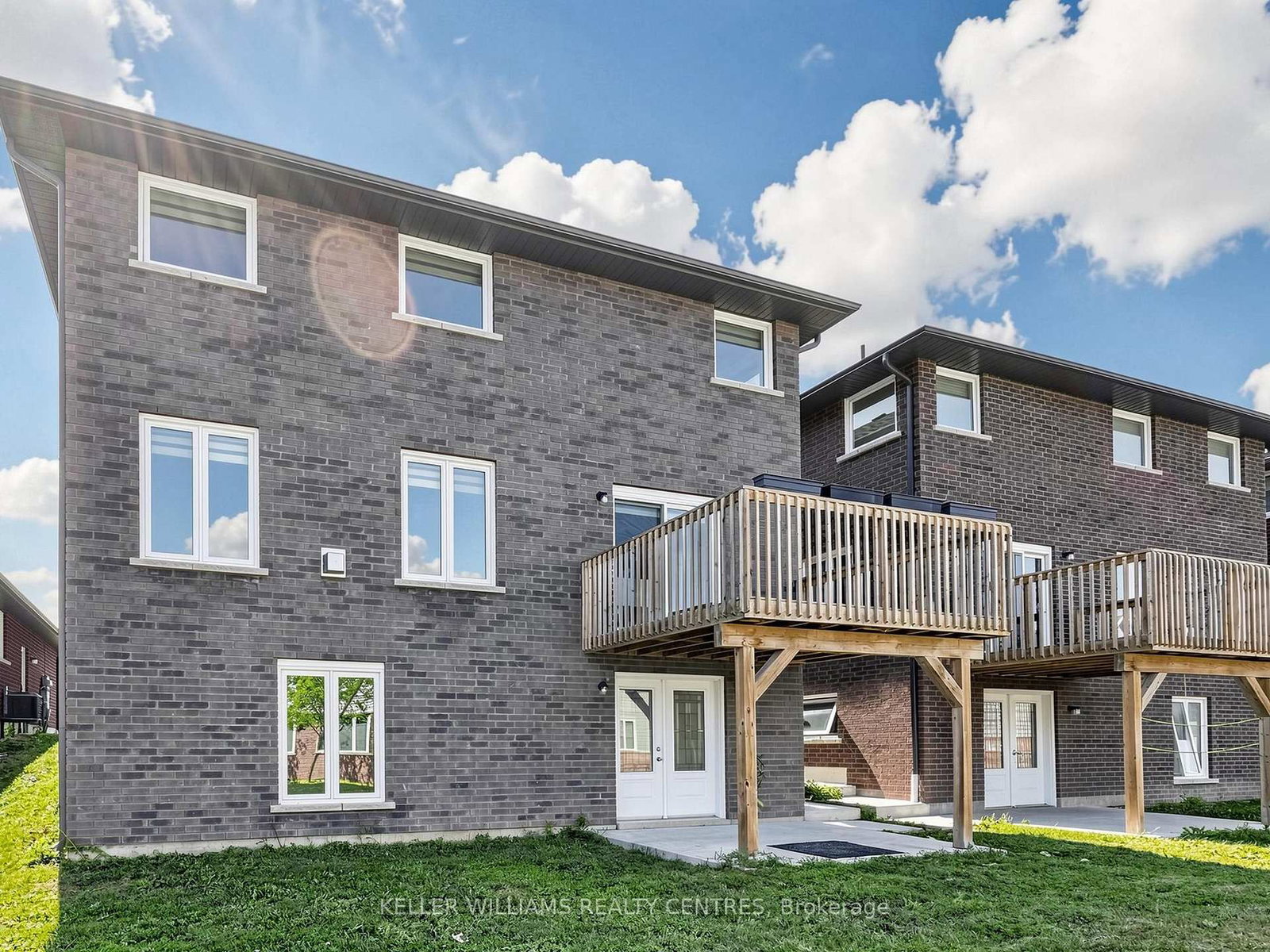 36 York Drive • Peterborough, ON photo 30