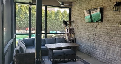 2 Irongate Drive • Brant, ON photo 6