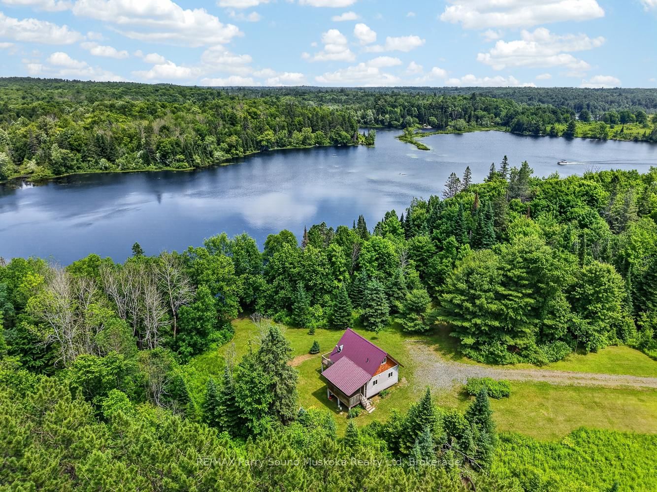 39 Fire Route 200 • McKellar, ON photo 11