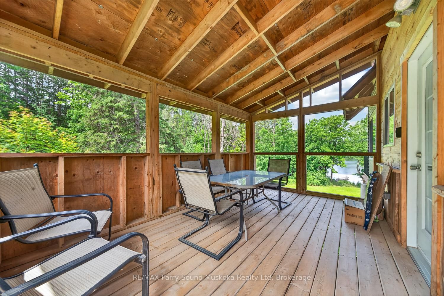 39 Fire Route 200 • McKellar, ON photo 15