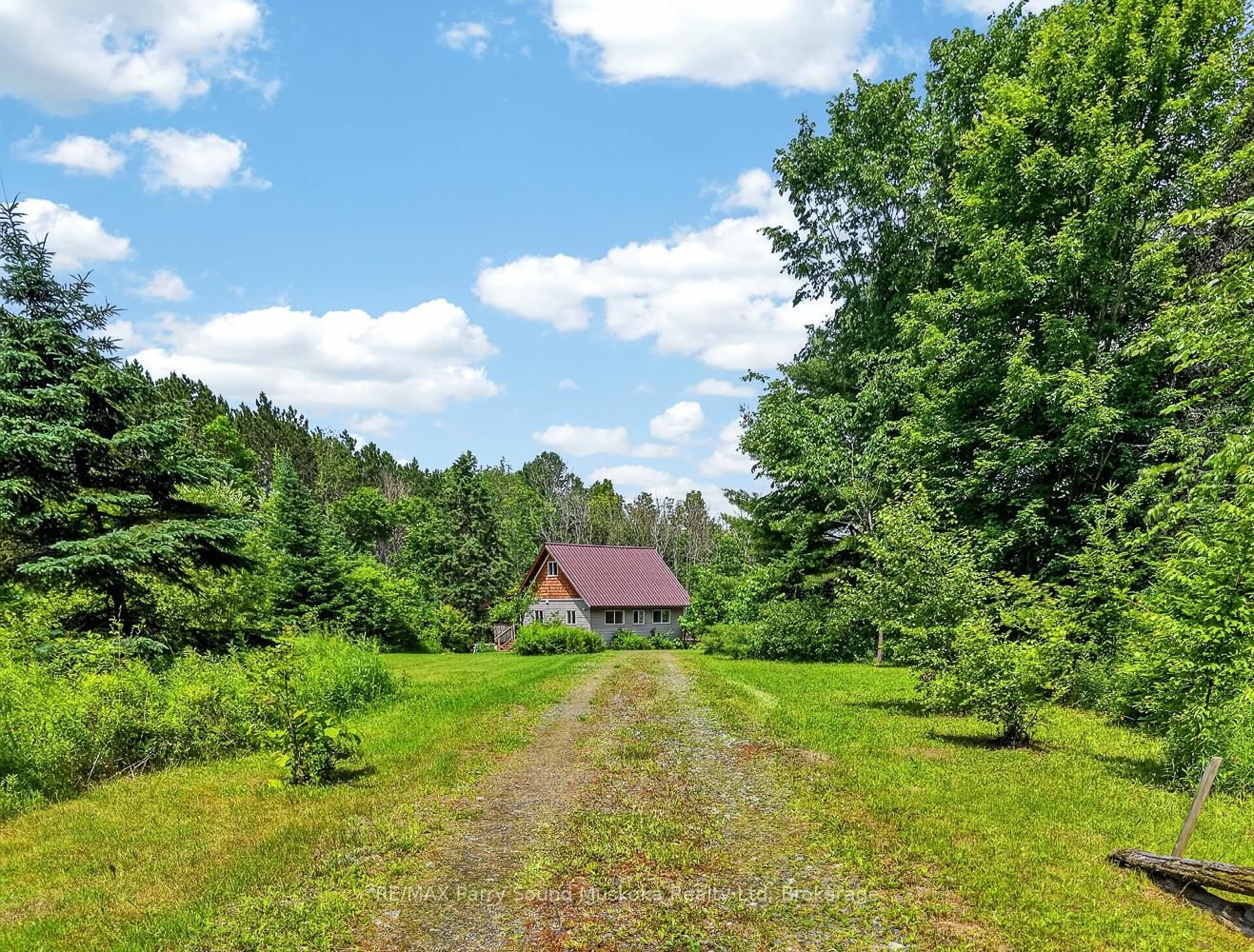 39 Fire Route 200 • McKellar, ON photo 40