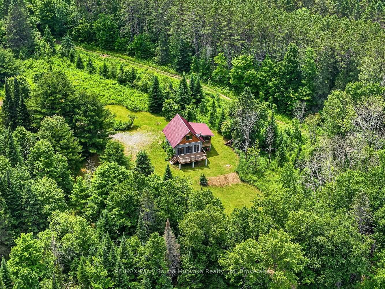 39 Fire Route 200 • McKellar, ON photo 9