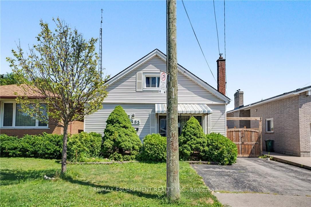 Listing photo 2