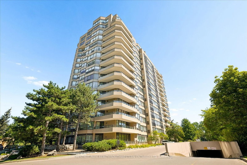 1101 - 4 Willow Street