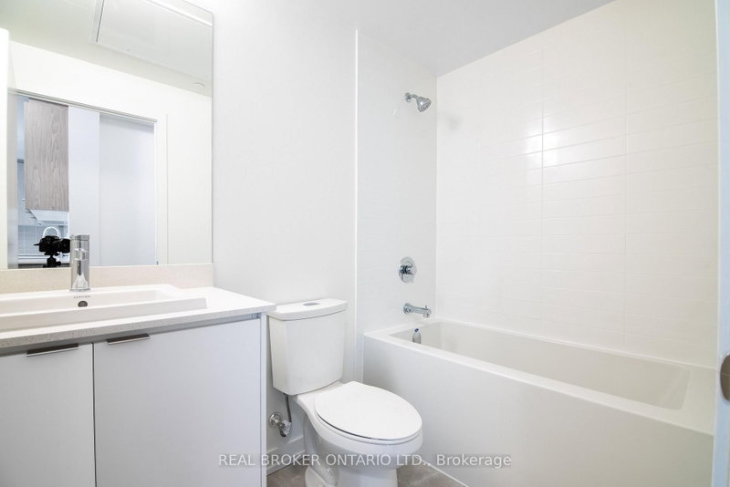 1101 - 55 Duke Street W