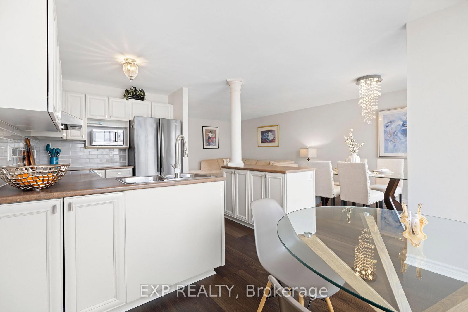 1064 Candlewood Street • Ottawa, ON photo 20