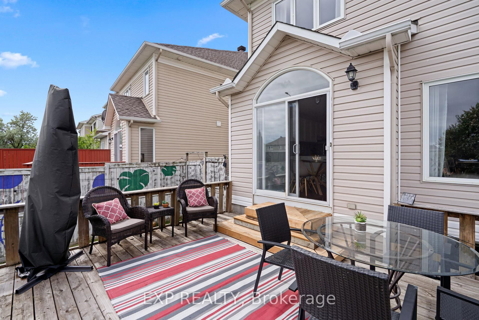 1064 Candlewood Street • Ottawa, ON photo 39