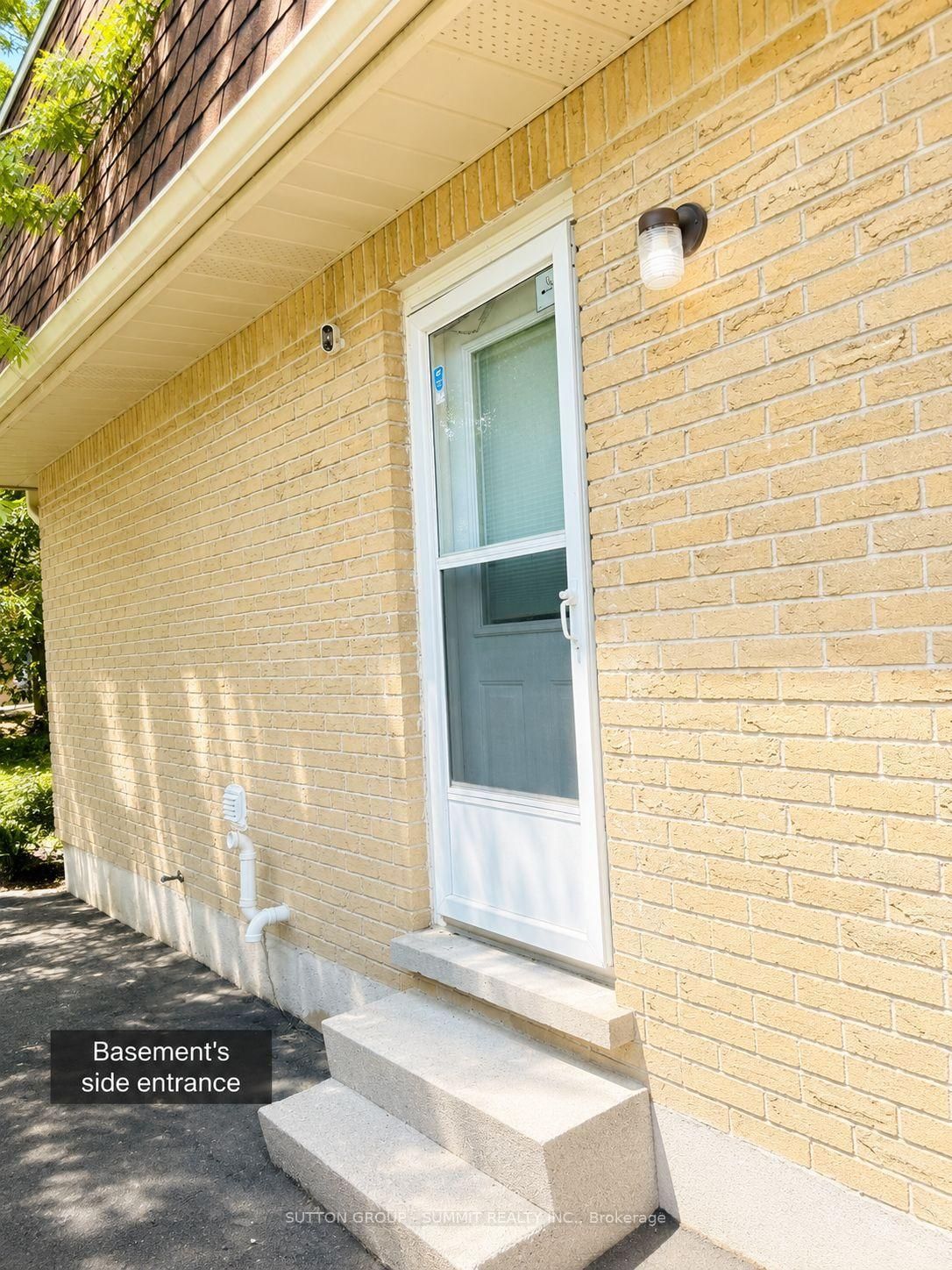 433a Dunvegan Drive • Waterloo, ON photo 36