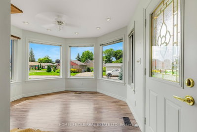 5 Sevenoaks Avenue • Brockville, ON photo 6