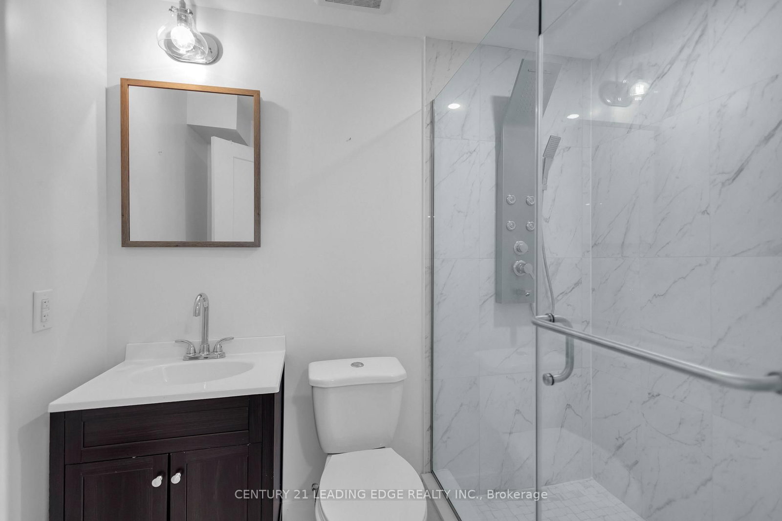 67 Bradley Street • St. Catharines, ON photo 32