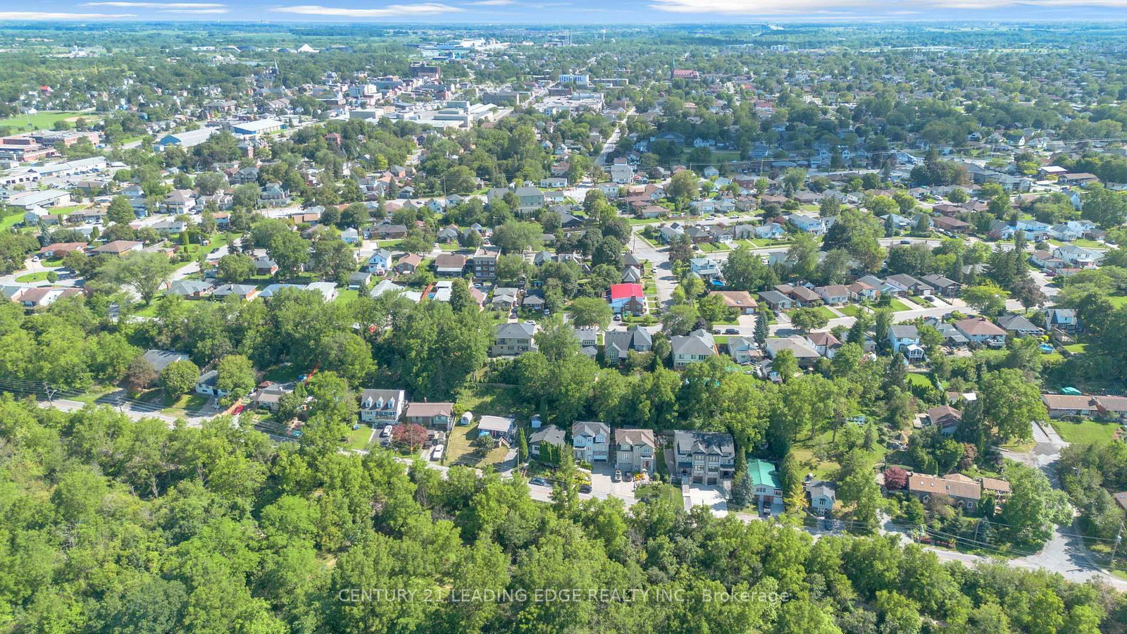 67 Bradley Street • St. Catharines, ON photo 37