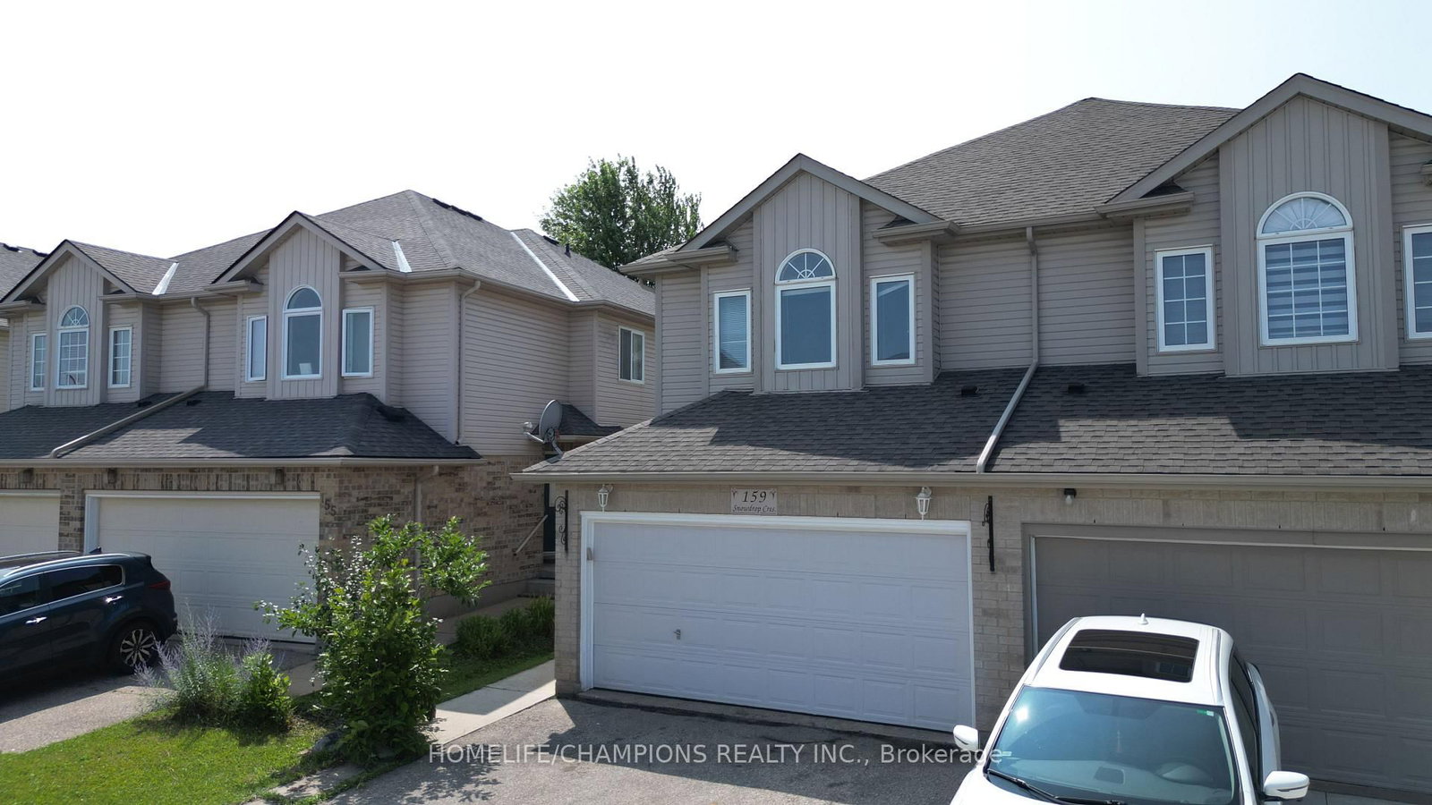 159 Snowdrop Crescent • Kitchener, ON photo 3