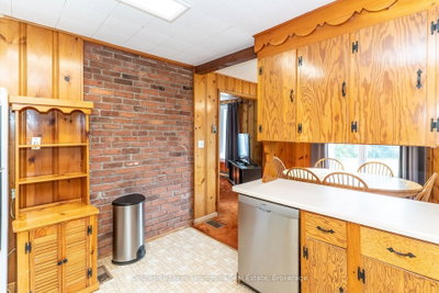 245 James Camp Road • Burk's Falls, ON photo 8
