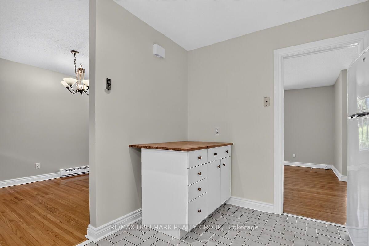20 Cramer Drive • Nepean, ON photo 18