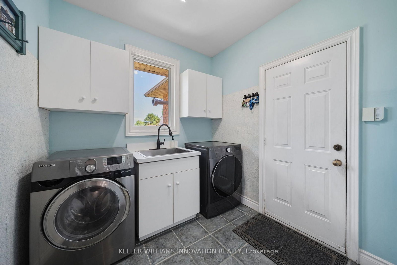 18 Featherstone Avenue • Haldimand, ON photo 14
