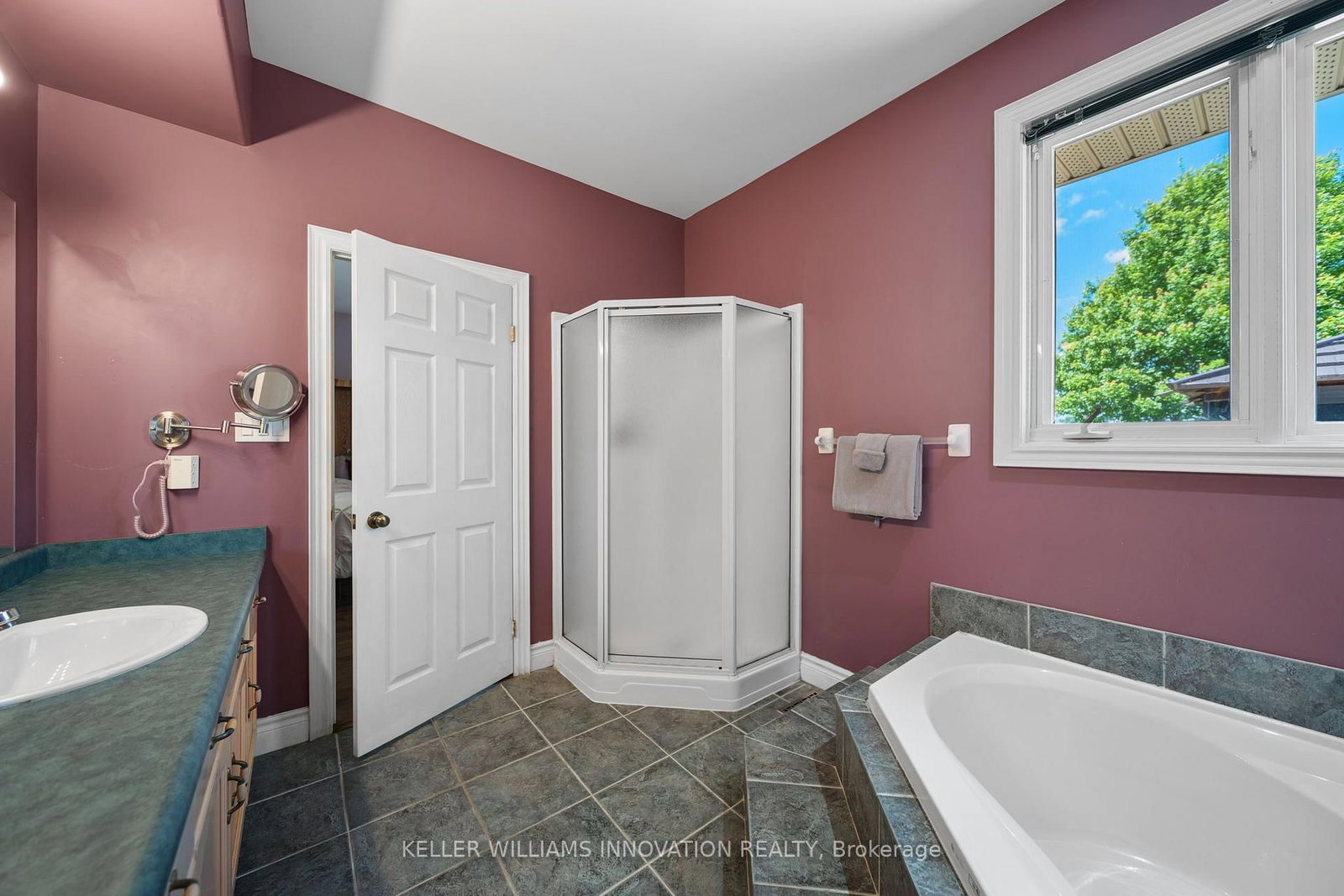 18 Featherstone Avenue • Haldimand, ON photo 24