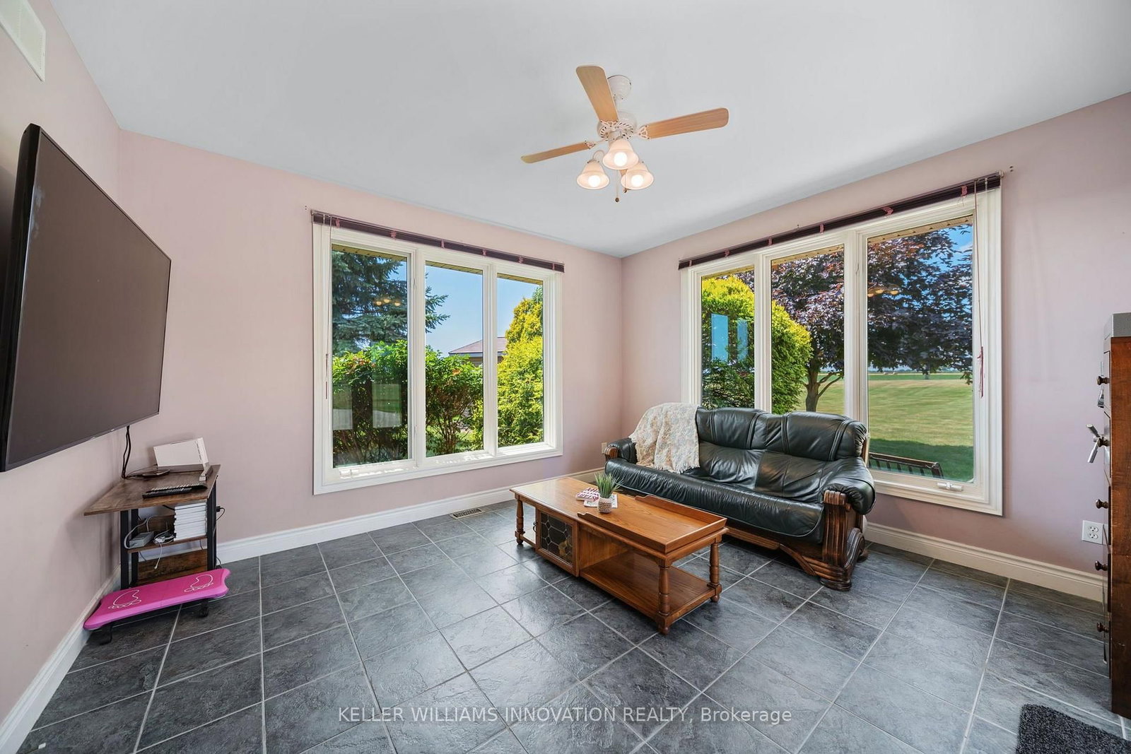 18 Featherstone Avenue • Haldimand, ON photo 26
