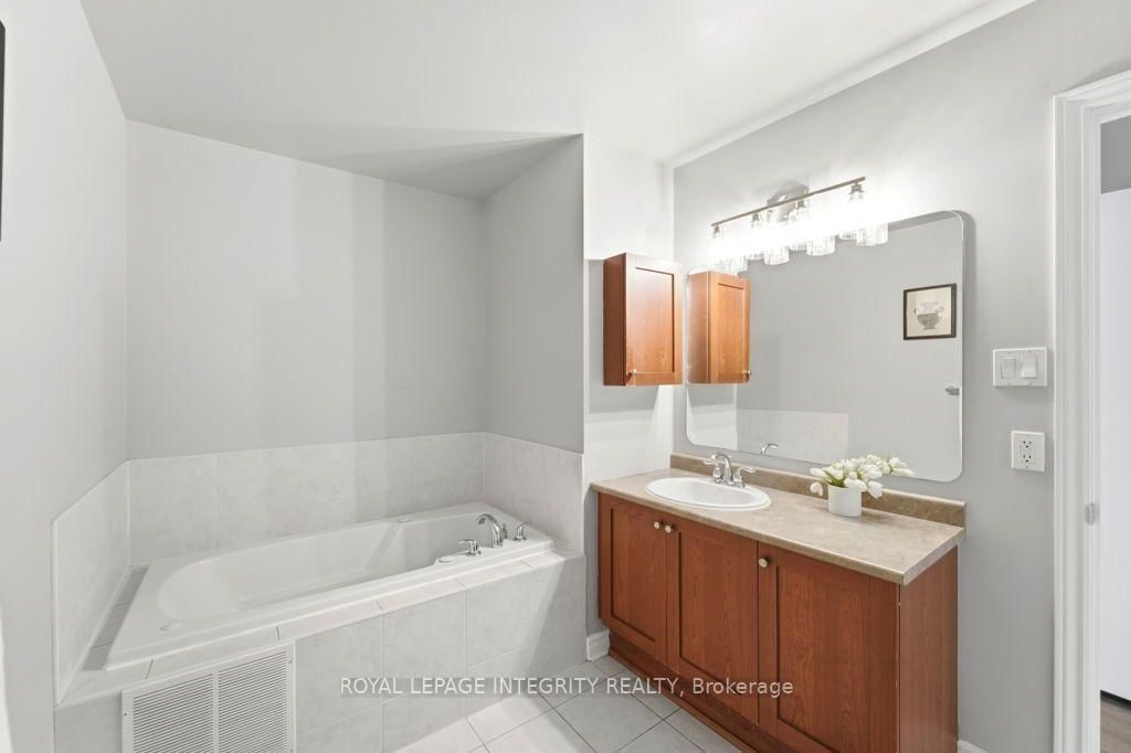 209 Tewsley Drive • Ottawa, ON photo 25