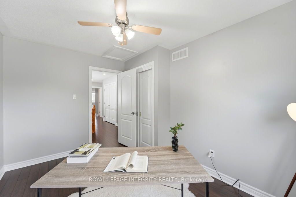 209 Tewsley Drive • Ottawa, ON photo 30