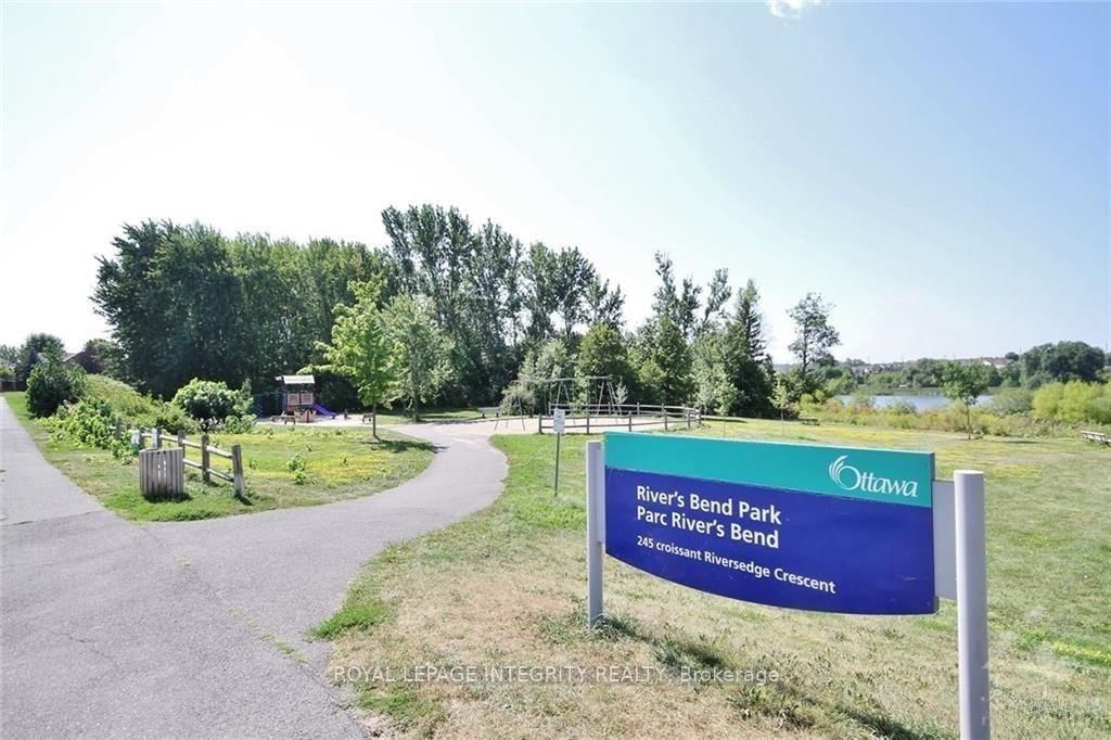 209 Tewsley Drive • Ottawa, ON photo 44