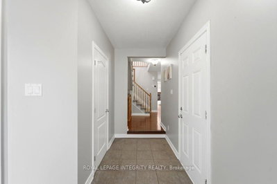 209 Tewsley Drive • Ottawa, ON photo 5