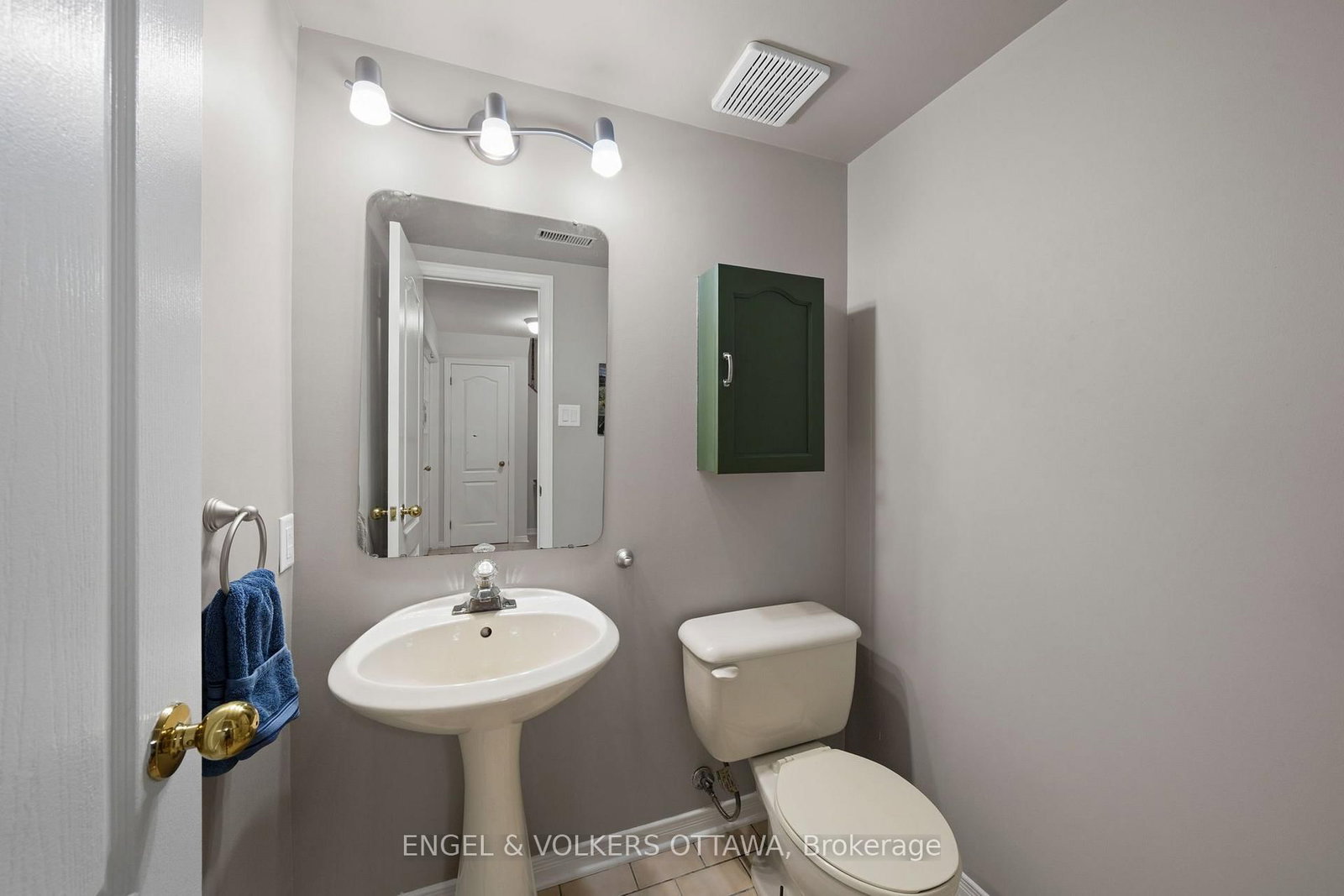 1831 Summerfields Crescent • Ottawa, ON photo 10