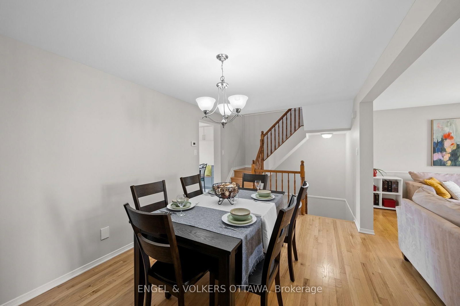 1831 Summerfields Crescent • Ottawa, ON photo 14