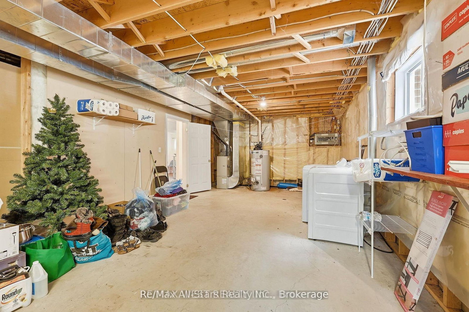 20 Eakins Crescent • Kawartha Lakes, ON photo 36