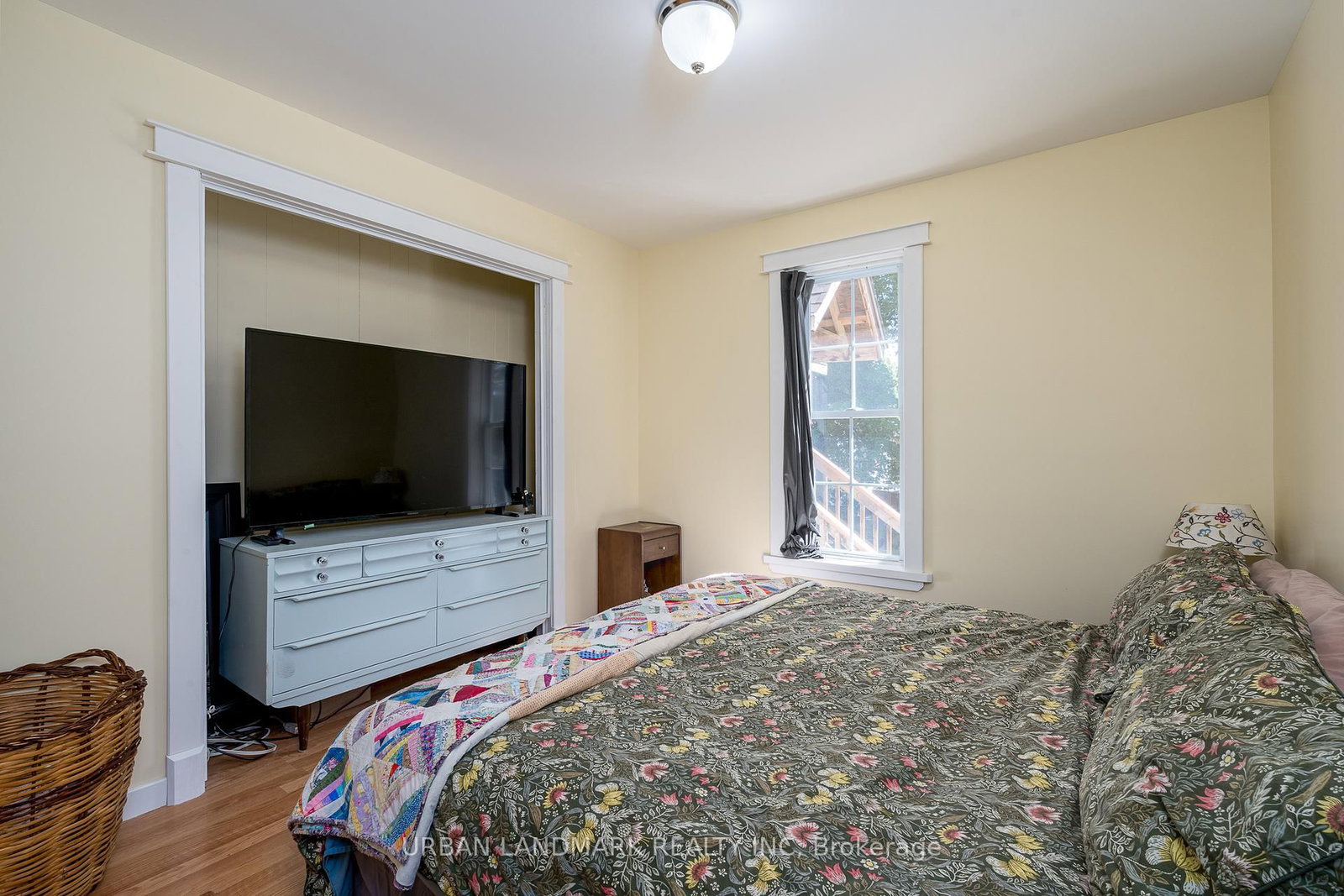 225 St Lawrence Street W • Madoc, ON photo 14