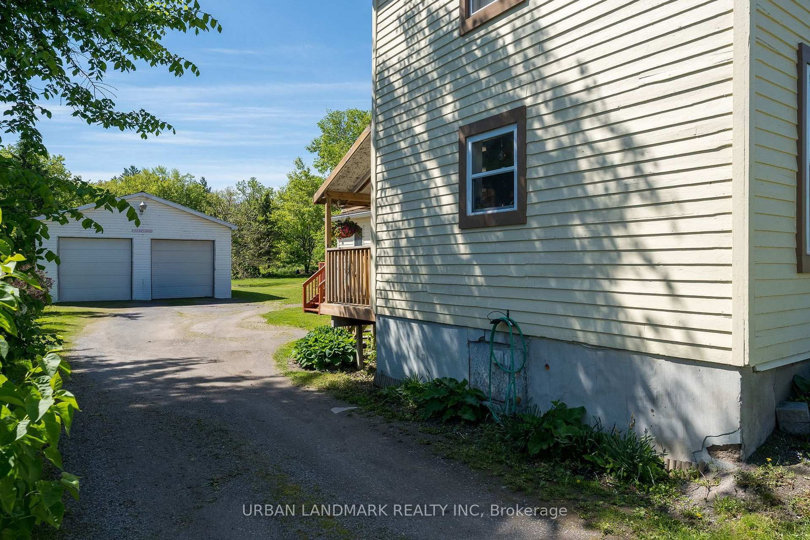225 St Lawrence Street W • Madoc, ON photo 38