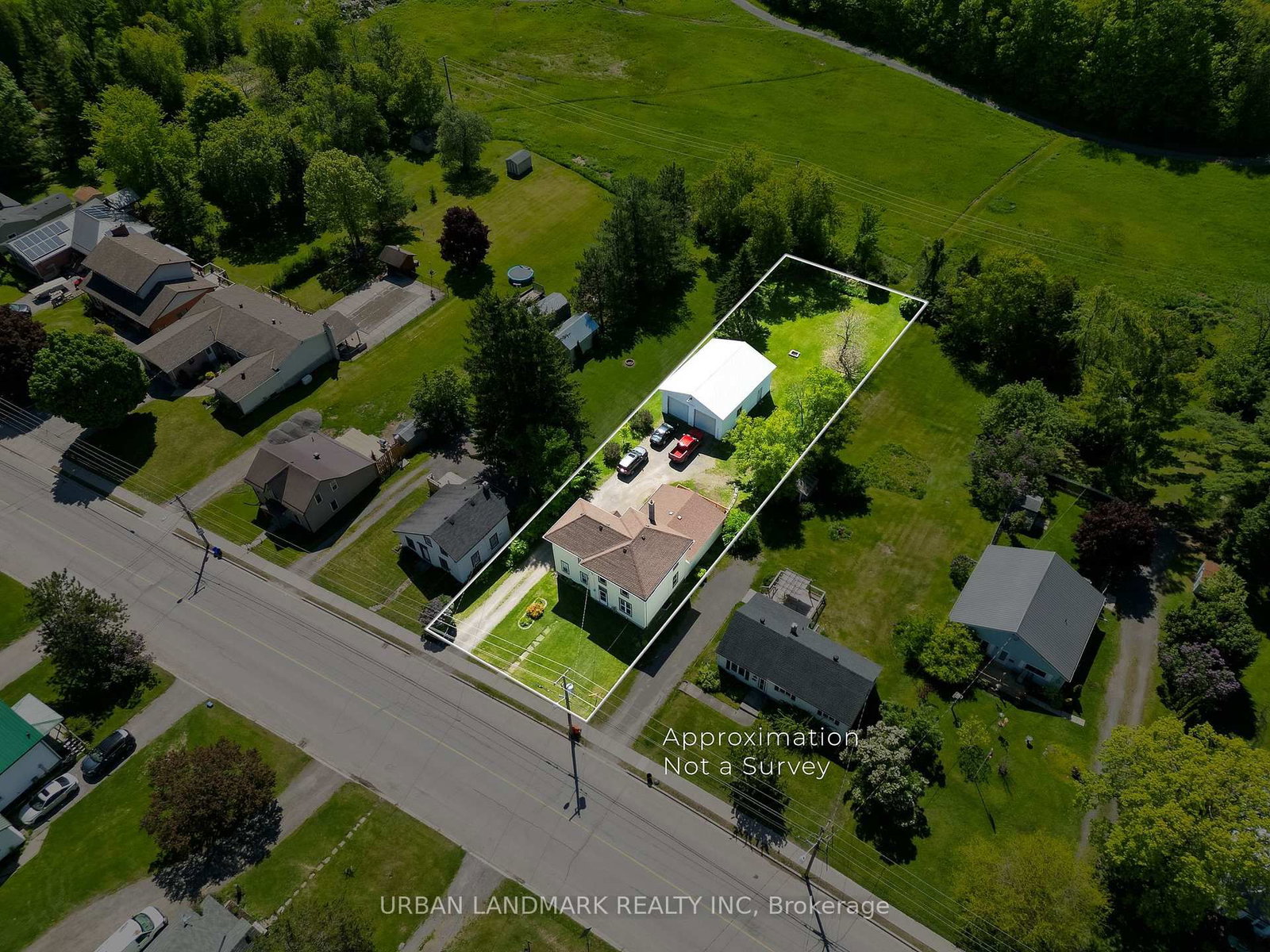 225 St Lawrence Street W • Madoc, ON photo 45