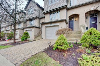 270 North Centre Road • #20 • London North, ON photo 4