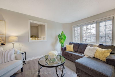 270 North Centre Road • #20 • London North, ON photo 9