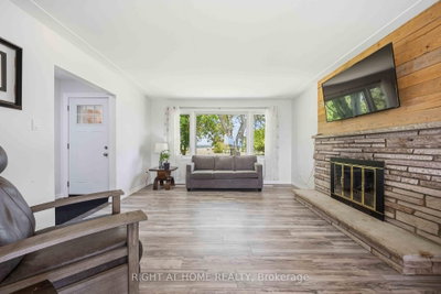 1933 Plank Rd Road • St. Clair, ON photo 9