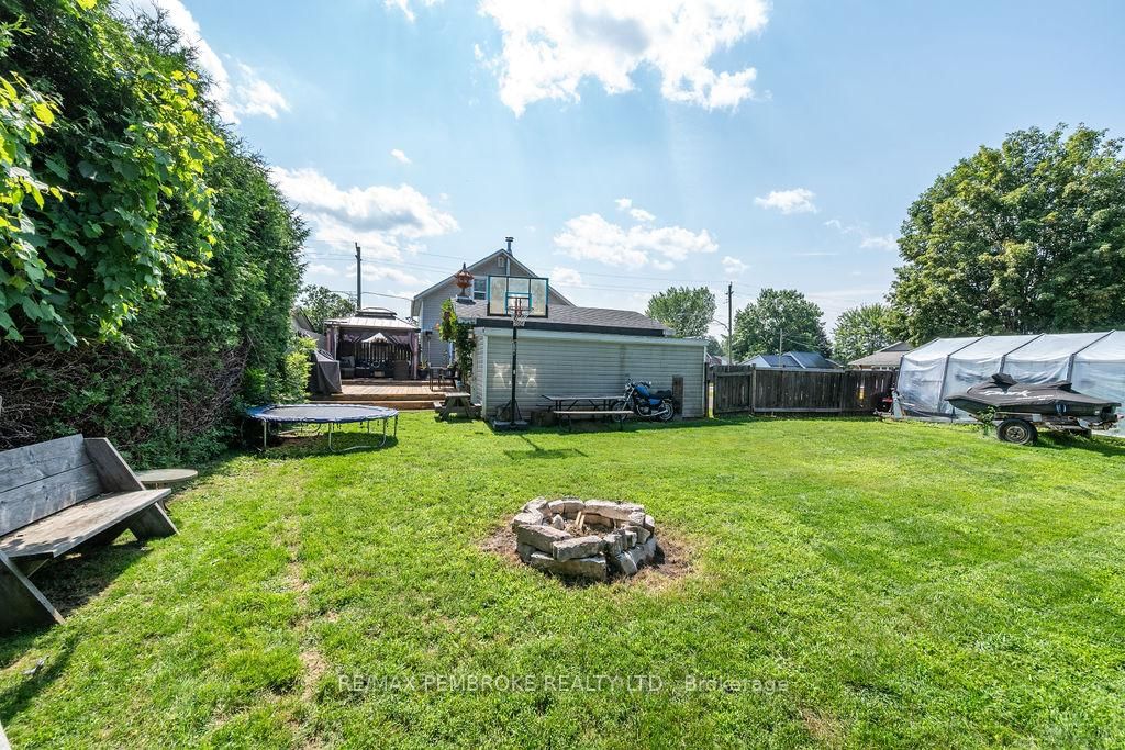 617 Third Avenue S • Laurentian Valley, ON photo 42