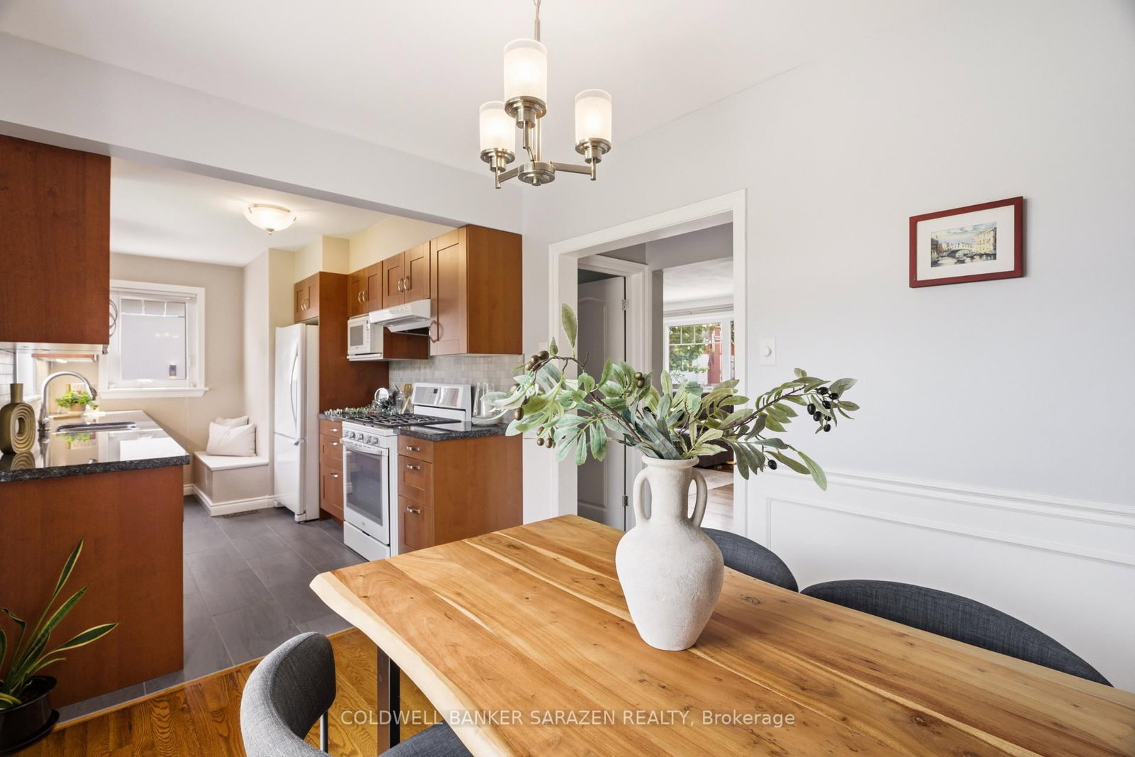 79 St Claire Avenue • Ottawa, ON photo 22