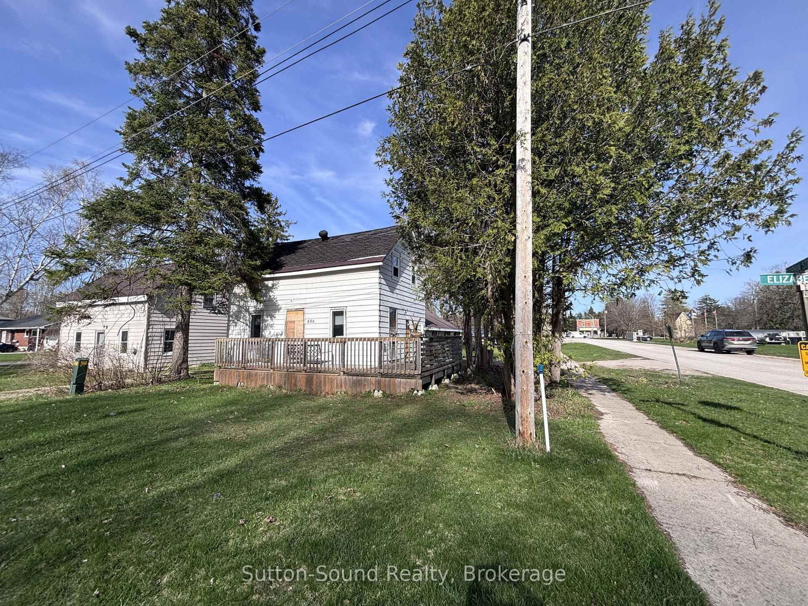 Listing Image 4