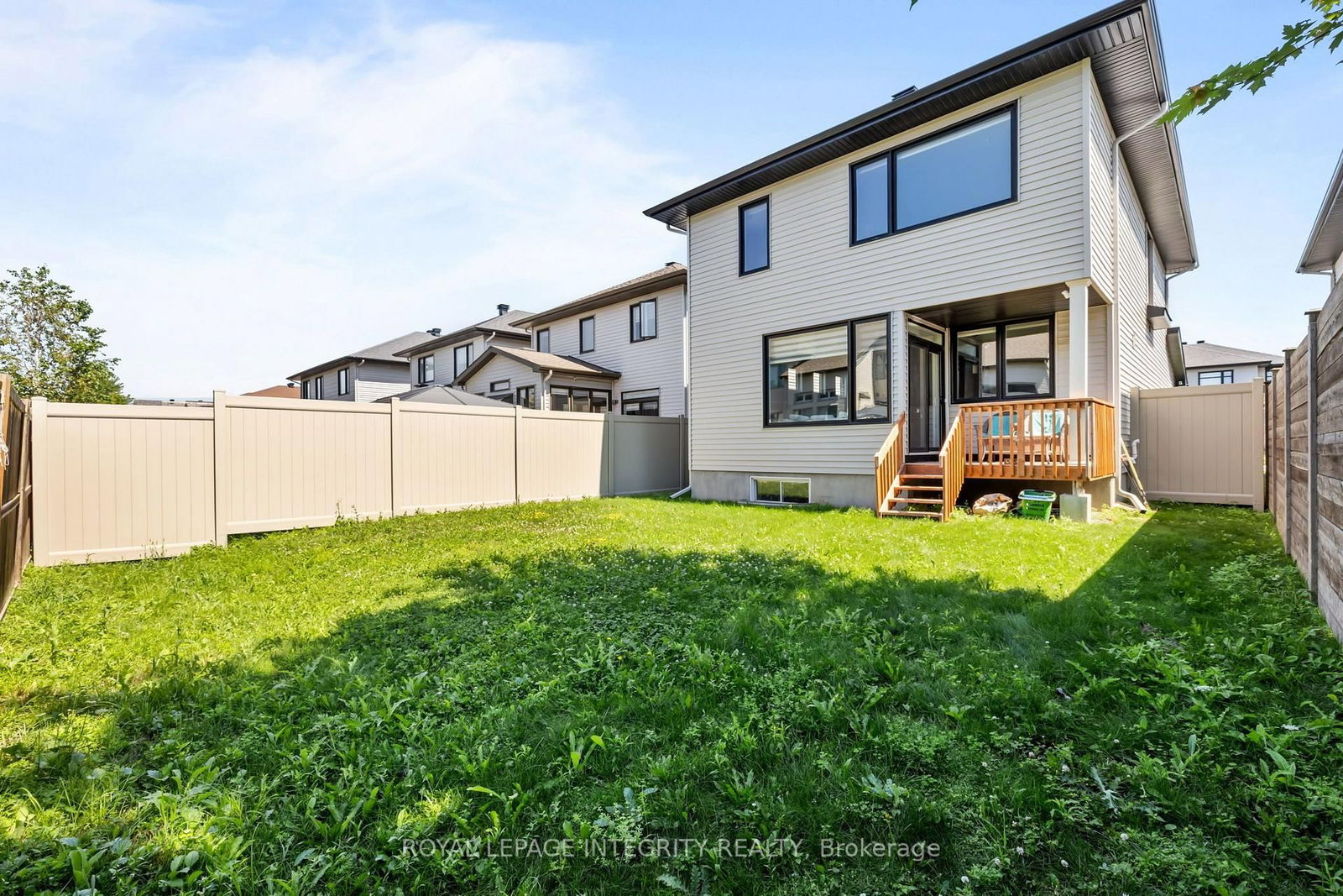 90 Palfrey Way • Ottawa, ON photo 32