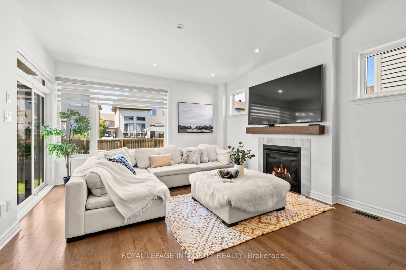 90 Palfrey Way • Ottawa, ON photo 6