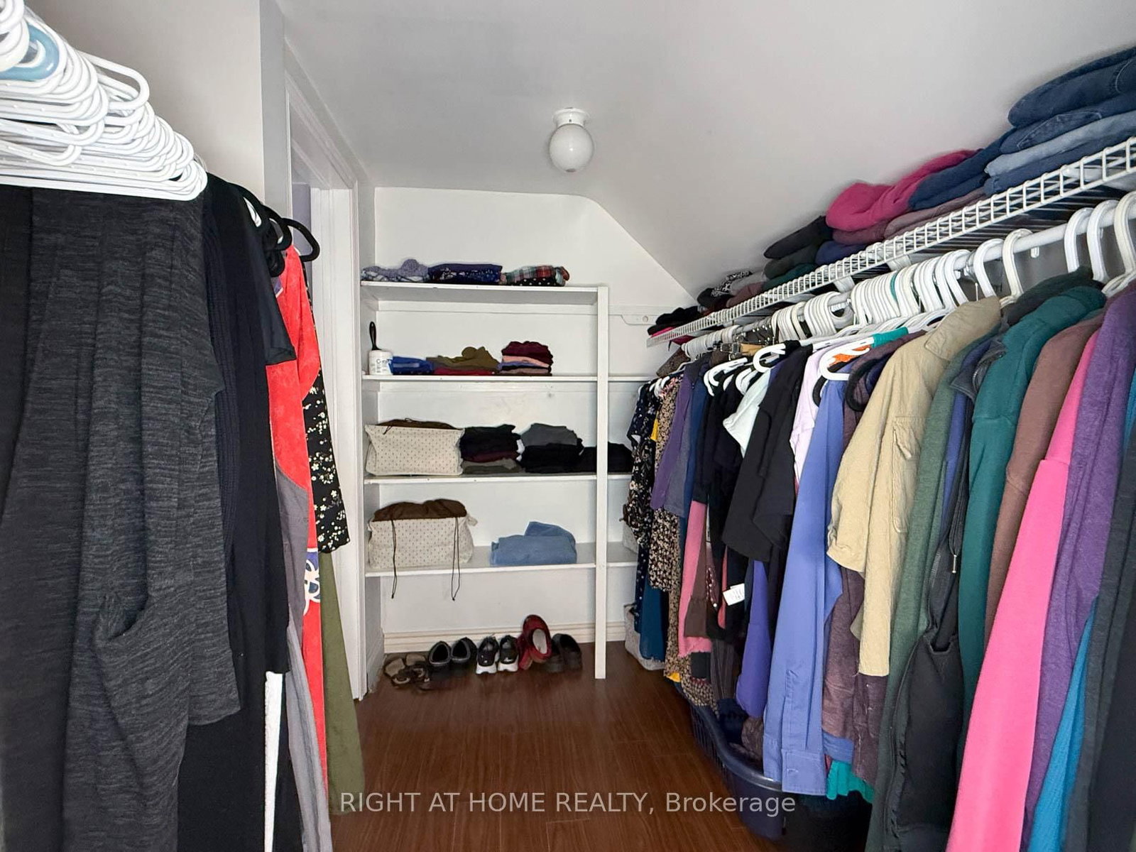 8192 Petrolia Line • Brooke-Alvinston, ON photo 15