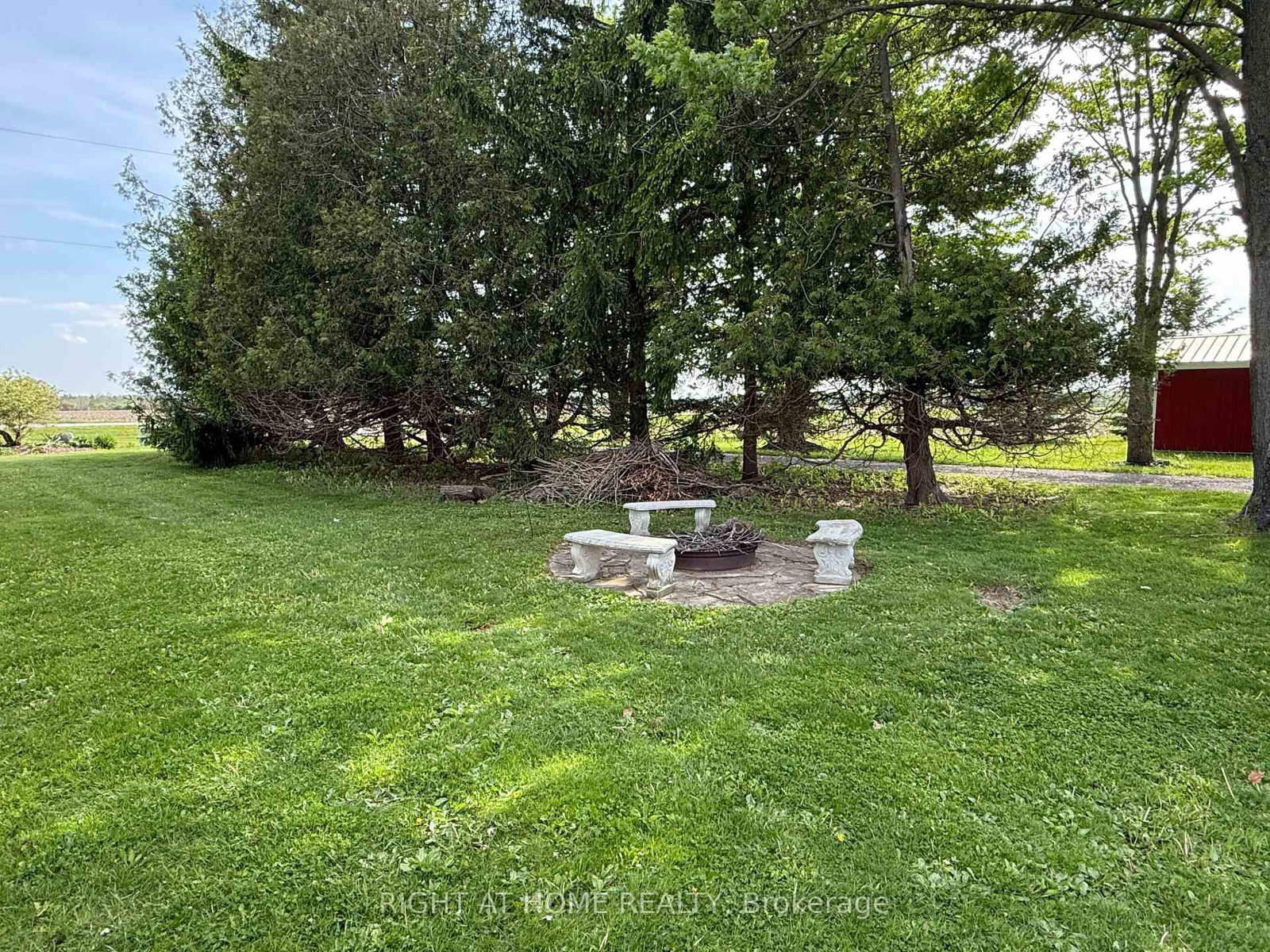 8192 Petrolia Line • Brooke-Alvinston, ON photo 29