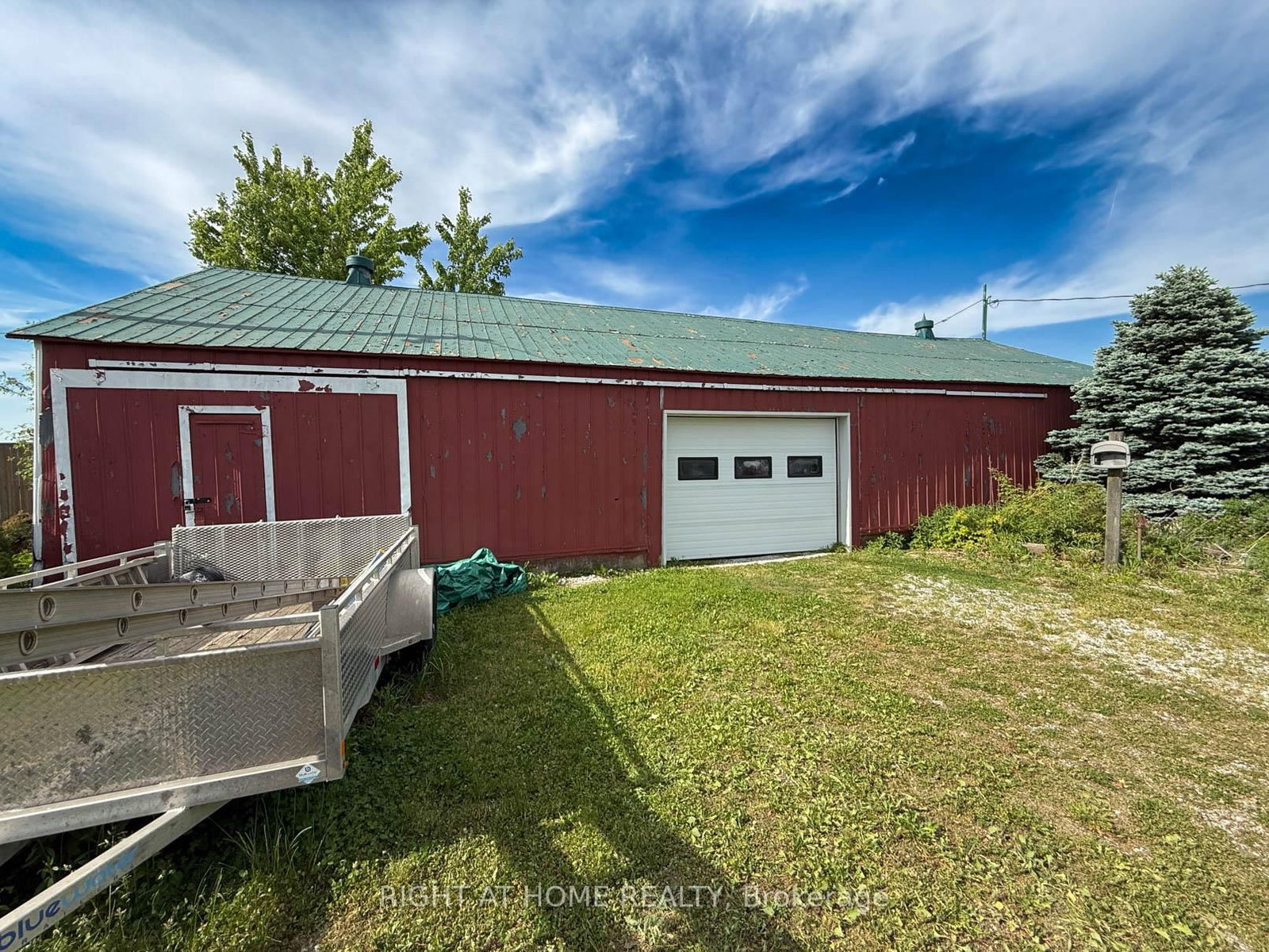8192 Petrolia Line • Brooke-Alvinston, ON photo 34