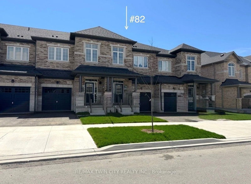 82 Gledhill Crescent