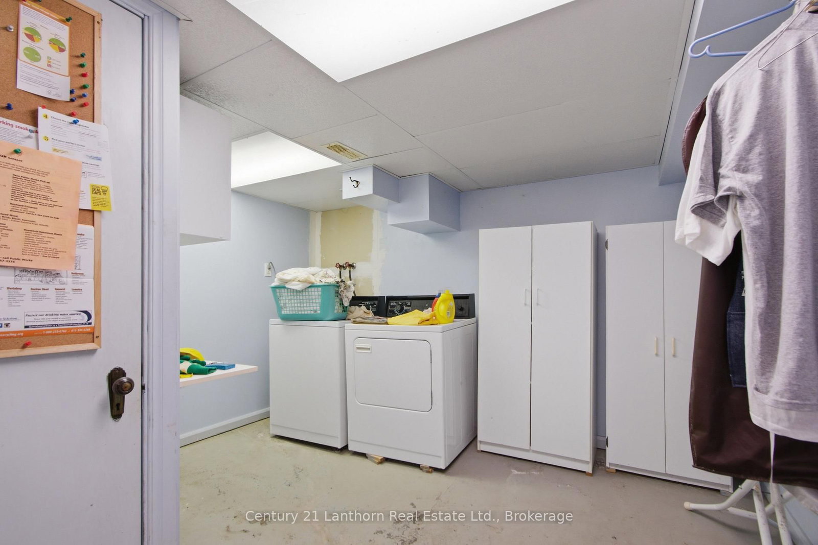 149 Dufferin Avenue • Belleville, ON photo 16