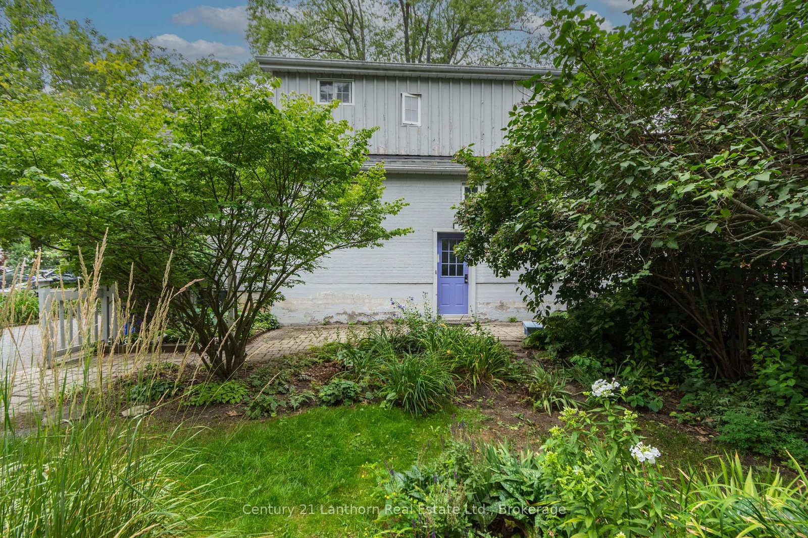 149 Dufferin Avenue • Belleville, ON photo 21