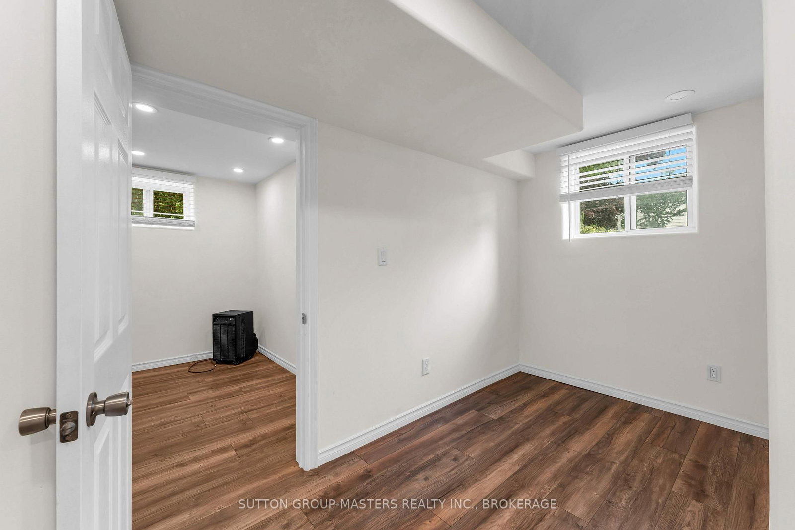 22 Westdale Avenue W • Kingston, ON photo 33